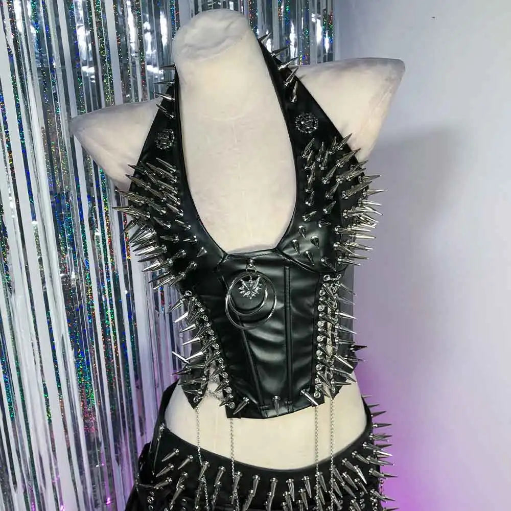 Goth Tops Gothic Tank Scene Women's with Spikes Boho 90s Spiked Emo Clothing Grunge Punk Rock Clothes Y2K T-shirt Festival Bra