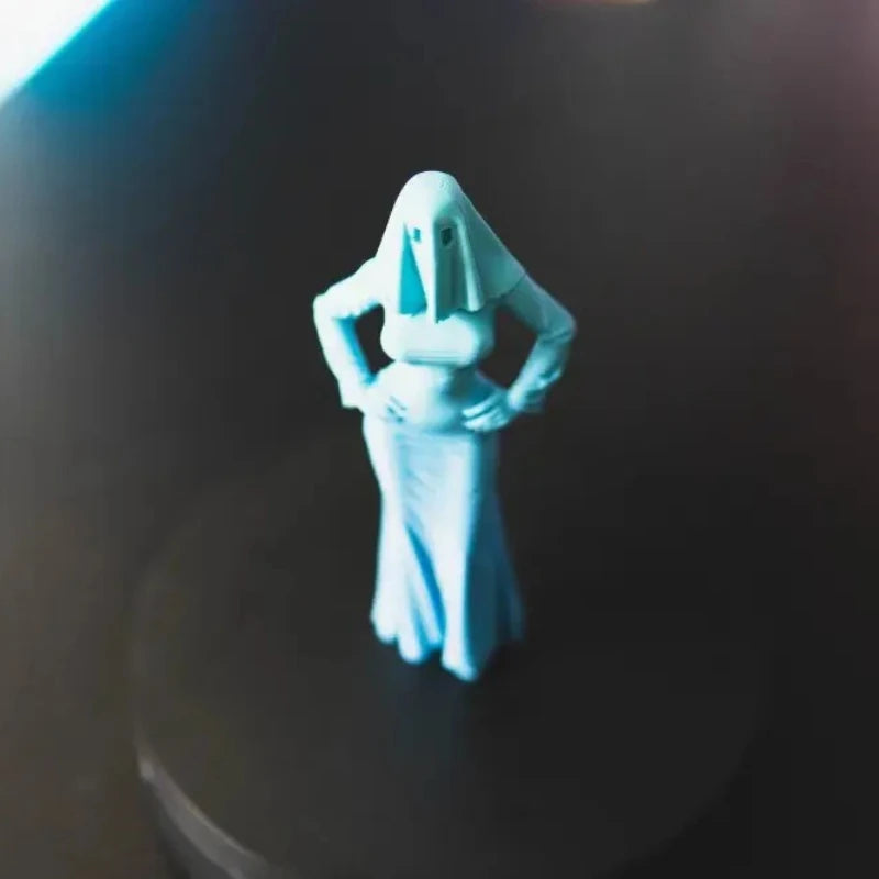 Gothic Ghost Statue - Pale Skin Elegant Figurine, Plastic Gothic Decor for Bookshelf, Desktop & Mantel