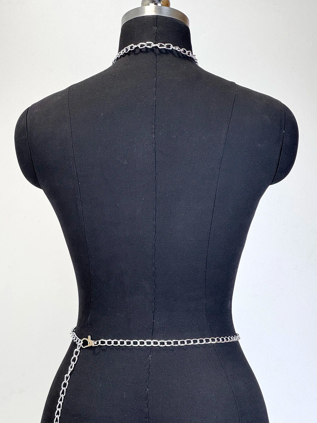 Goth Adjustable Chest Body Link Necklace With O-ring - Punk Rock Style Nice For Daily And Party Wear