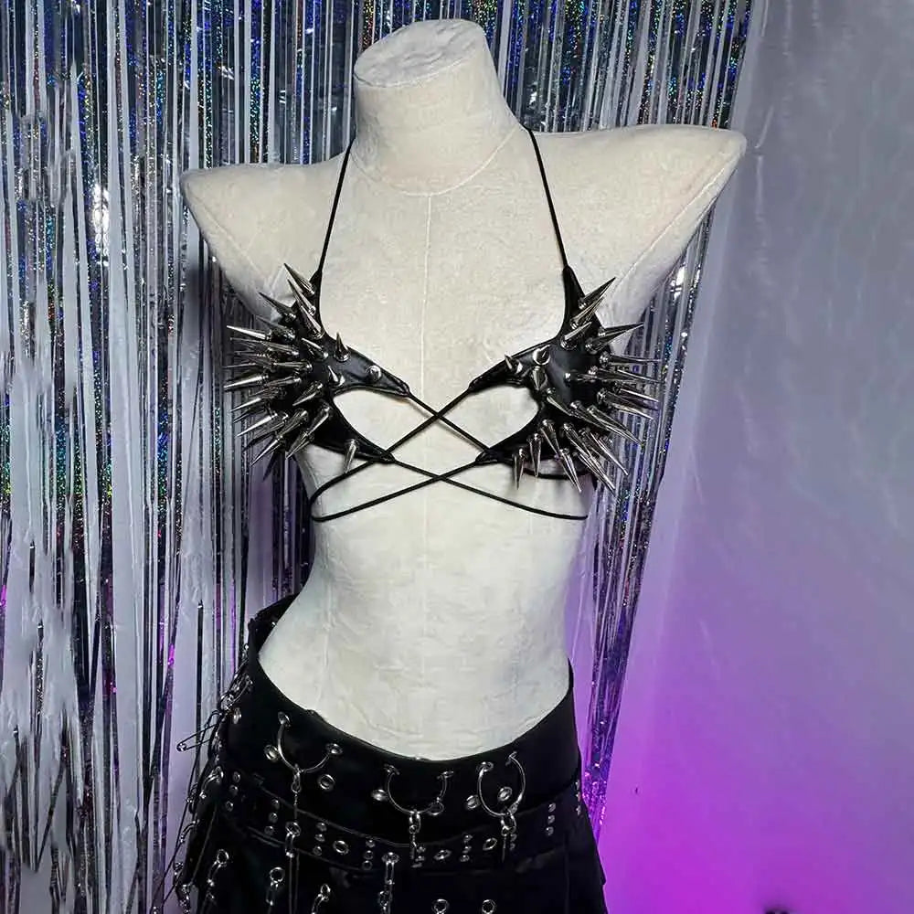 Goth Top Y2K Clothes Women's Tanks Emo Clothing Gothic Crop Tops with Spikes Punk Rock Teens ALT Rave Festival Bra Grunge Vkei