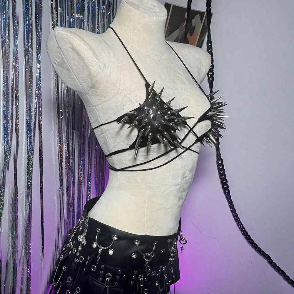 Goth Top Y2K Clothes Women's Tanks Emo Clothing Gothic Crop Tops with Spikes Punk Rock Teens ALT Rave Festival Bra Grunge Vkei
