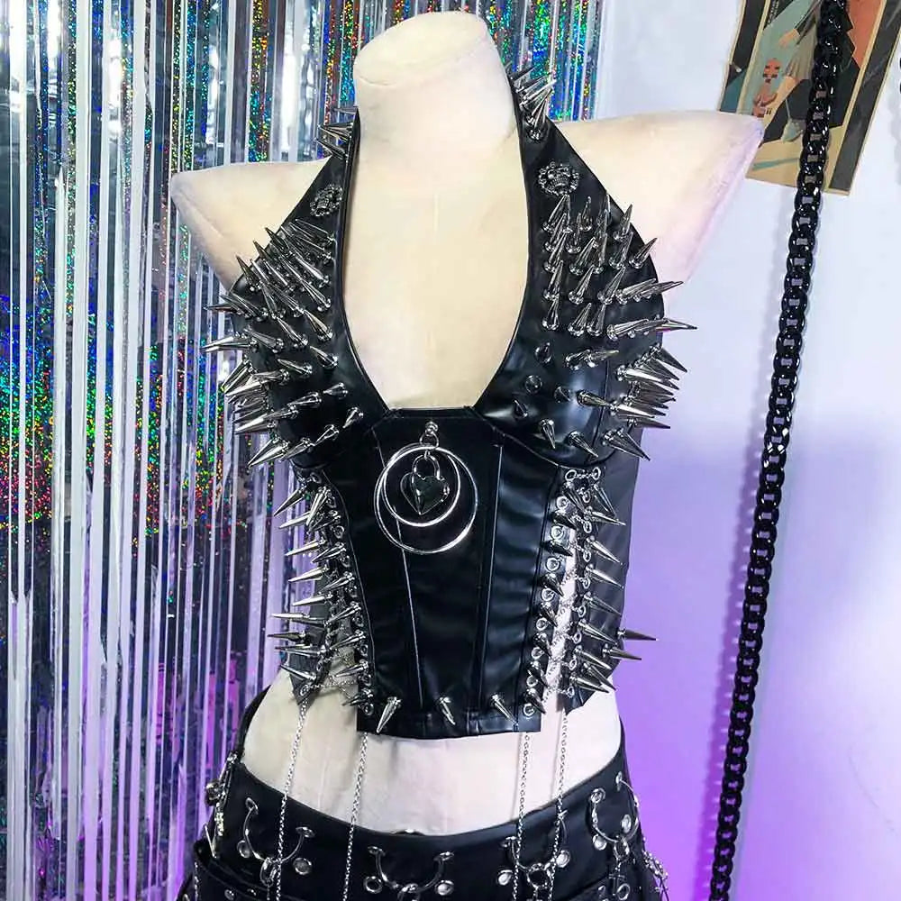 Goth Tops Gothic Tank Scene Women's with Spikes Boho 90s Spiked Emo Clothing Grunge Punk Rock Clothes Y2K T-shirt Festival Bra