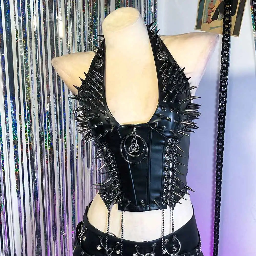 Goth Tops Gothic Tank Scene Women's with Spikes Boho 90s Spiked Emo Clothing Grunge Punk Rock Clothes Y2K T-shirt Festival Bra