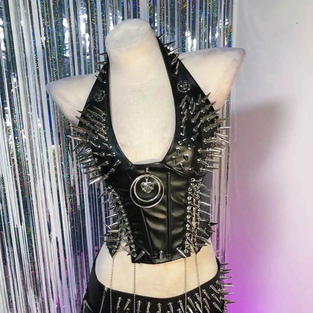 Goth Tops Gothic Tank Scene Women's with Spikes Boho 90s Spiked Emo Clothing Grunge Punk Rock Clothes Y2K T-shirt Festival Bra
