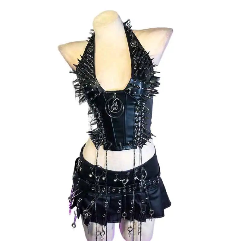 Goth Tops Gothic Tank Scene Women's with Spikes Boho 90s Spiked Emo Clothing Grunge Punk Rock Clothes Y2K T-shirt Festival Bra