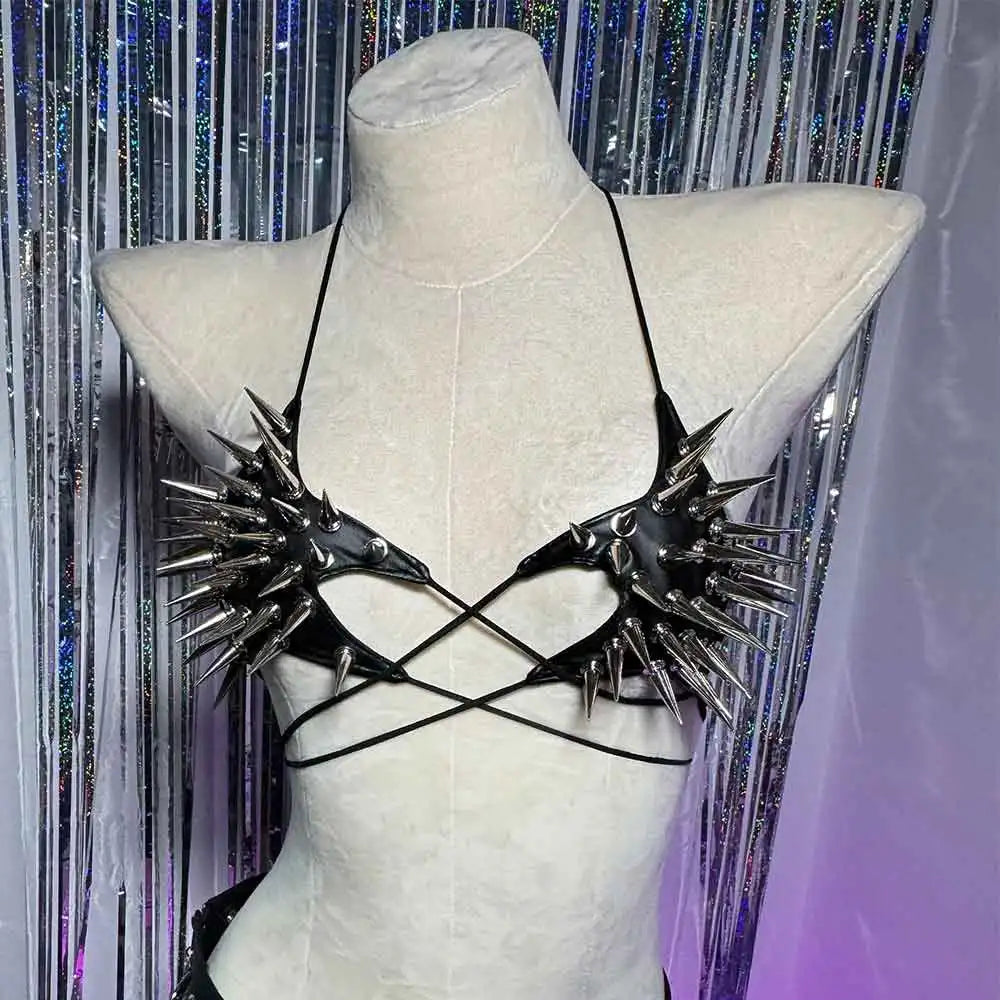 Goth Top Y2K Clothes Women's Tanks Emo Clothing Gothic Crop Tops with Spikes Punk Rock Teens ALT Rave Festival Bra Grunge Vkei