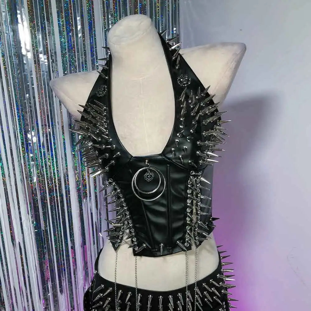 Goth Tops Gothic Tank Scene Women's with Spikes Boho 90s Spiked Emo Clothing Grunge Punk Rock Clothes Y2K T-shirt Festival Bra