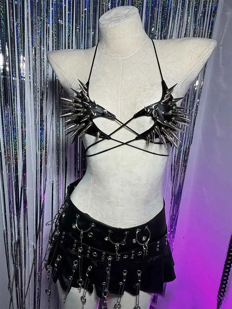 Goth Top Y2K Clothes Women's Tanks Emo Clothing Gothic Crop Tops with Spikes Punk Rock Teens ALT Rave Festival Bra Grunge Vkei