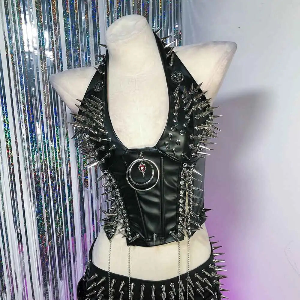 Goth Tops Gothic Tank Scene Women's with Spikes Boho 90s Spiked Emo Clothing Grunge Punk Rock Clothes Y2K T-shirt Festival Bra