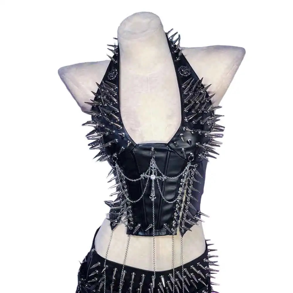 Goth Tops Gothic Tank Scene Women's with Spikes Boho 90s Spiked Emo Clothing Grunge Punk Rock Clothes Y2K T-shirt Festival Bra